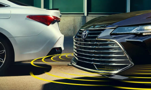 Toyota Avalon Parallel Parking in Frederick, MD