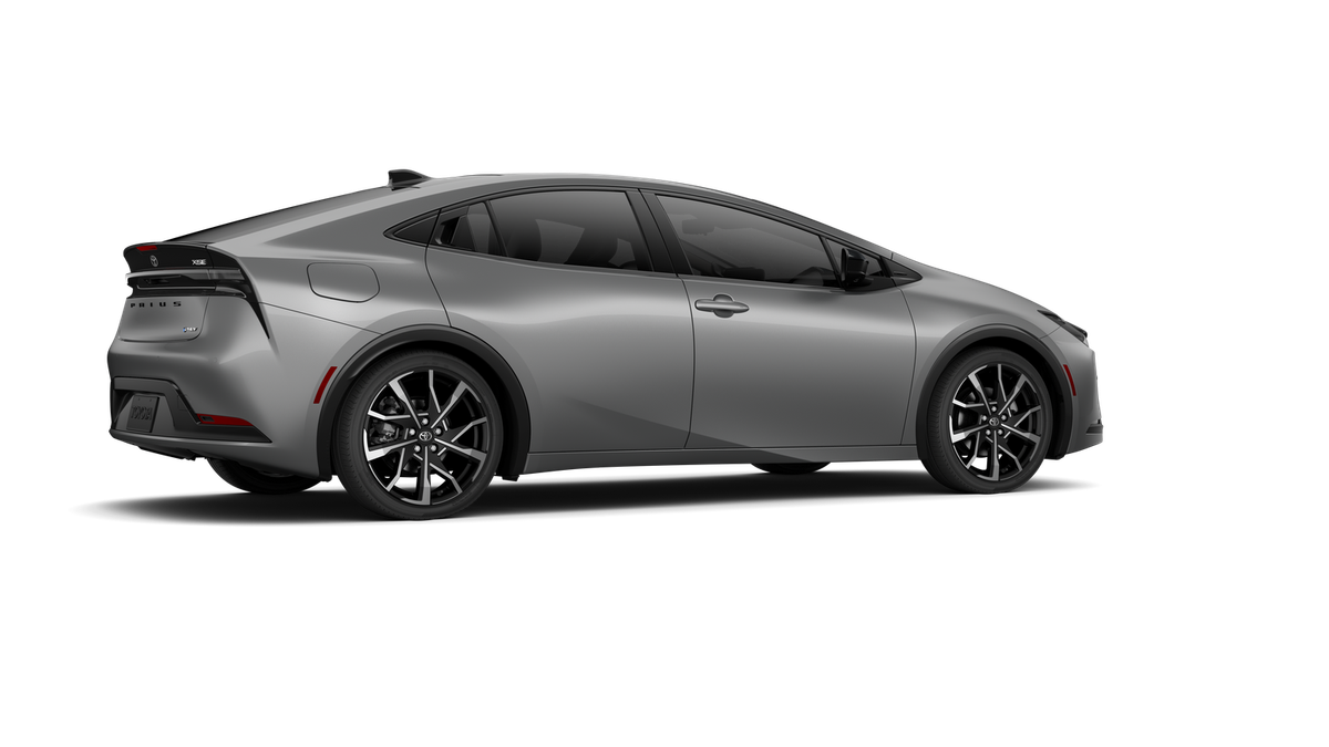 2027 Toyota Prius Plug-in Hybrid XSE Premium