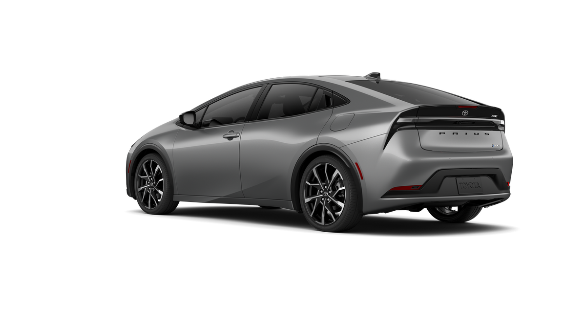 2027 Toyota Prius Plug-in Hybrid XSE Premium