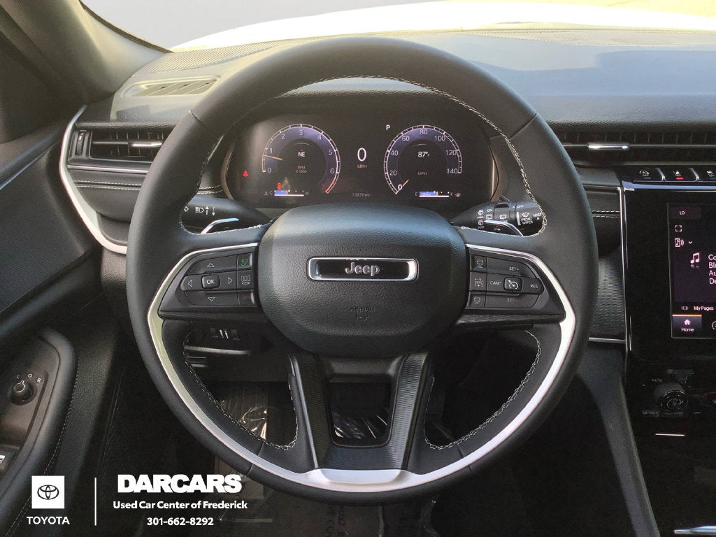 2025 Jeep Grand Cherokee Laredo X