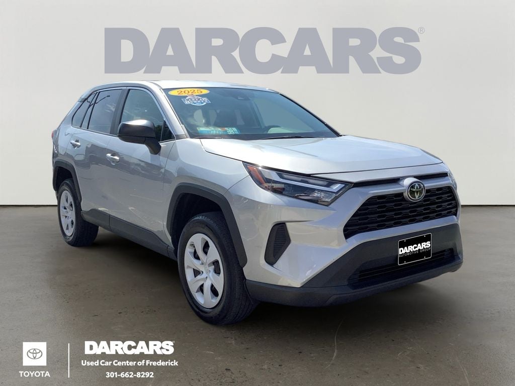 2025 Toyota RAV4 LE