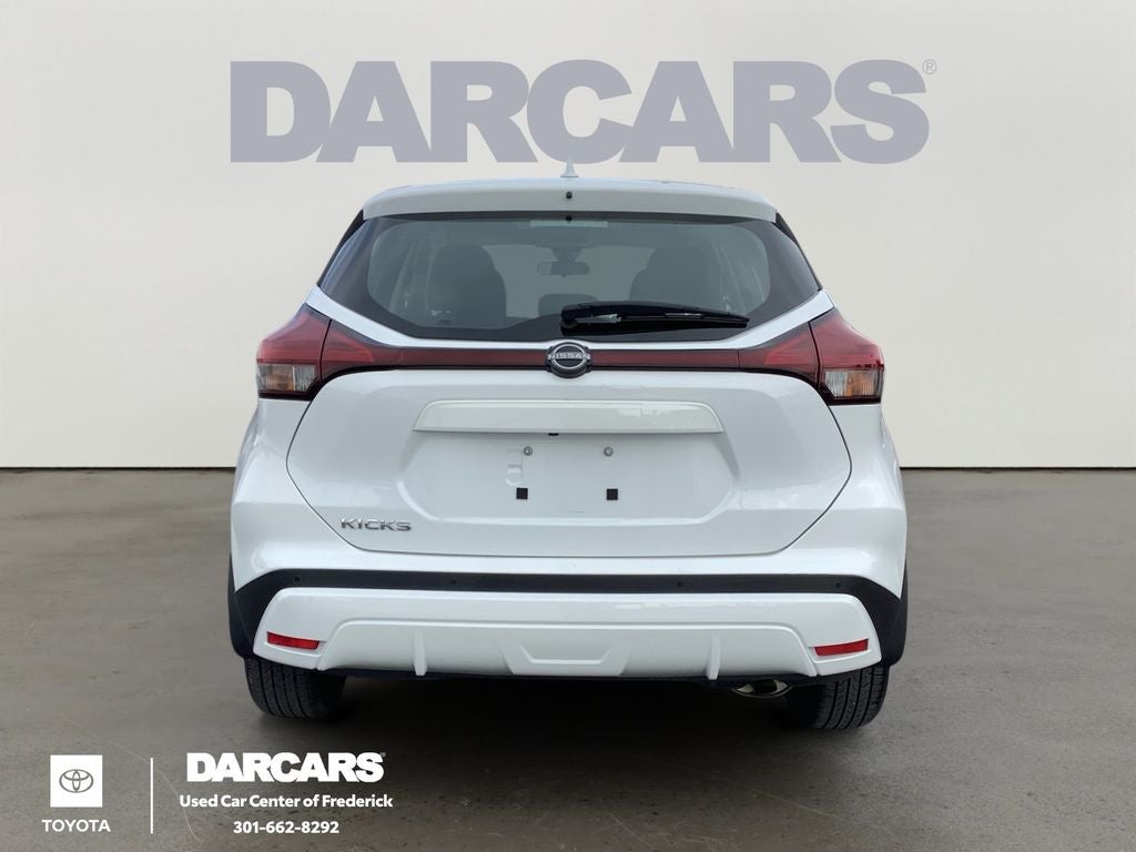 2023 Nissan Kicks S