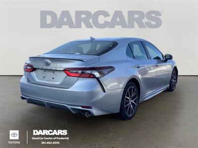 2024 Toyota Camry SE