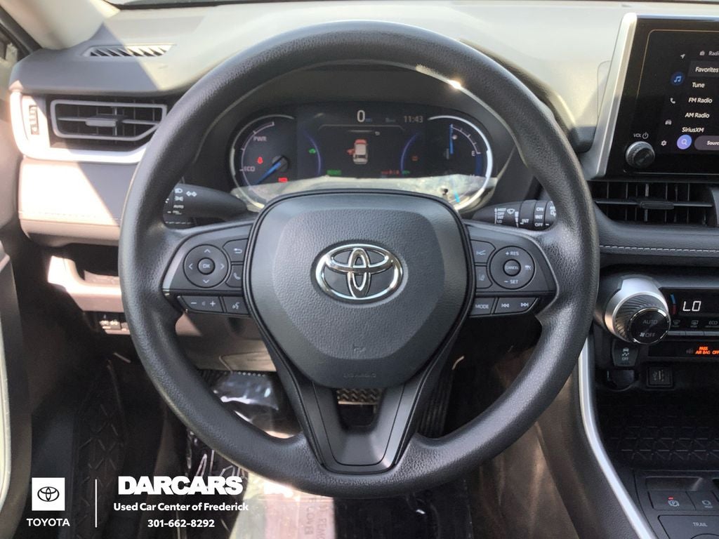 2025 Toyota RAV4 Hybrid XLE