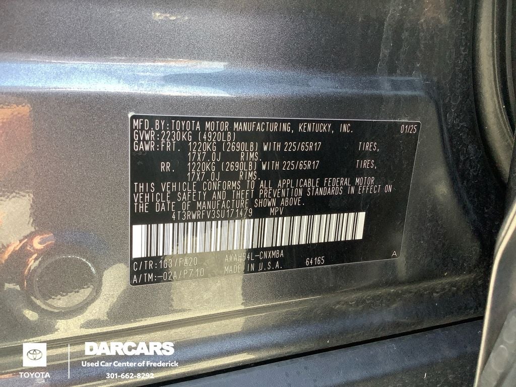 2025 Toyota RAV4 Hybrid XLE