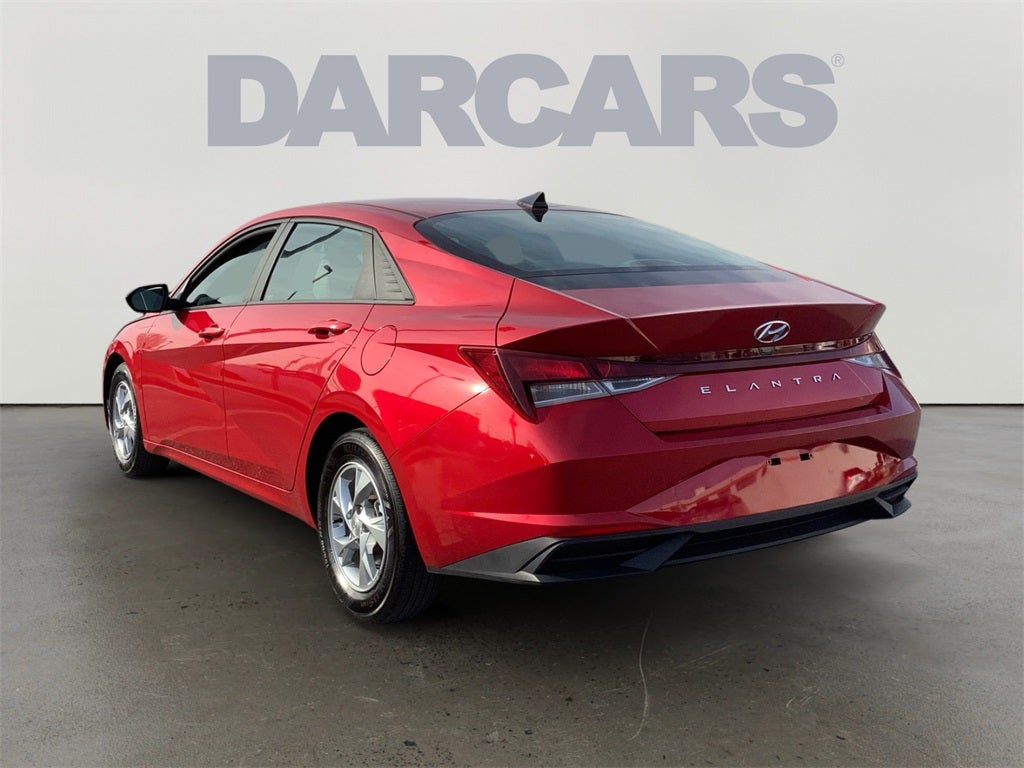 2023 Hyundai Elantra SE