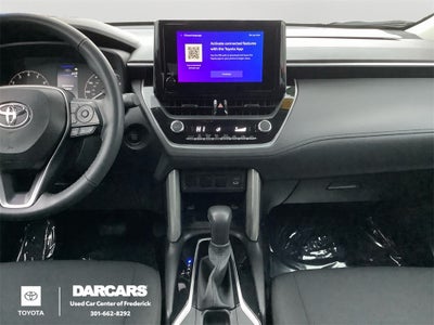 2024 Toyota Corolla Cross LE