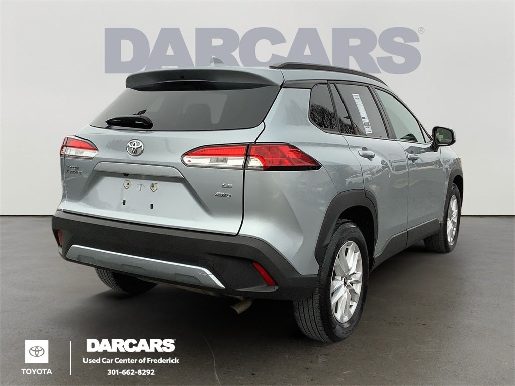 2024 Toyota Corolla Cross LE