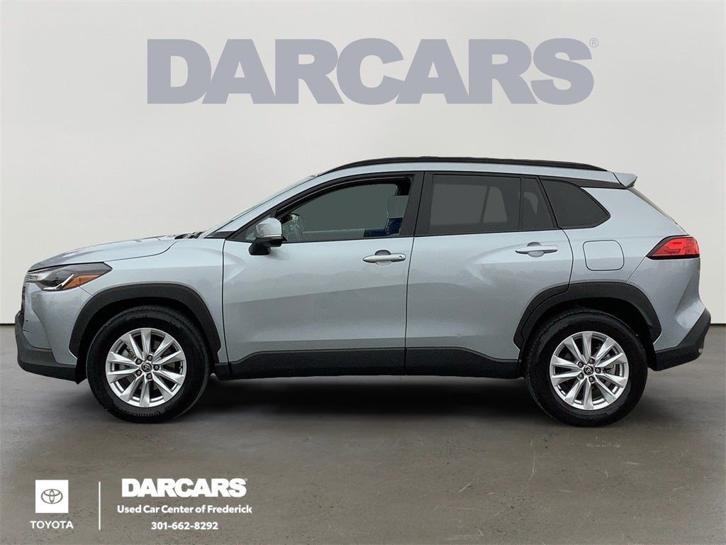 2024 Toyota Corolla Cross LE