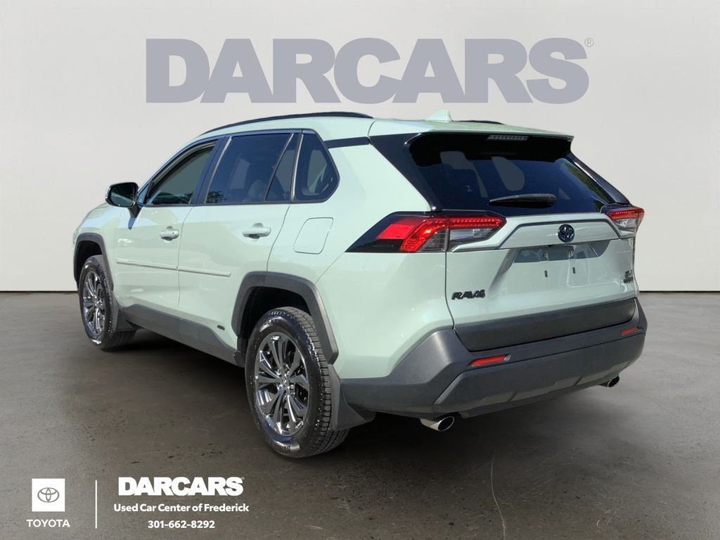 2022 Toyota RAV4 Hybrid XLE Premium