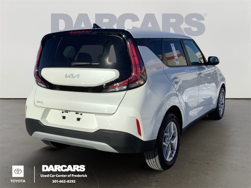2024 Kia Soul LX
