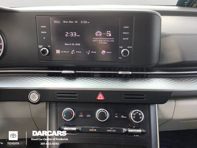 2024 Kia Carnival LX