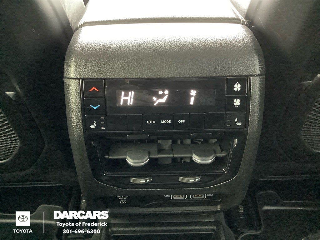 2023 Jeep Grand Cherokee L Black Appearance Pkg Limited