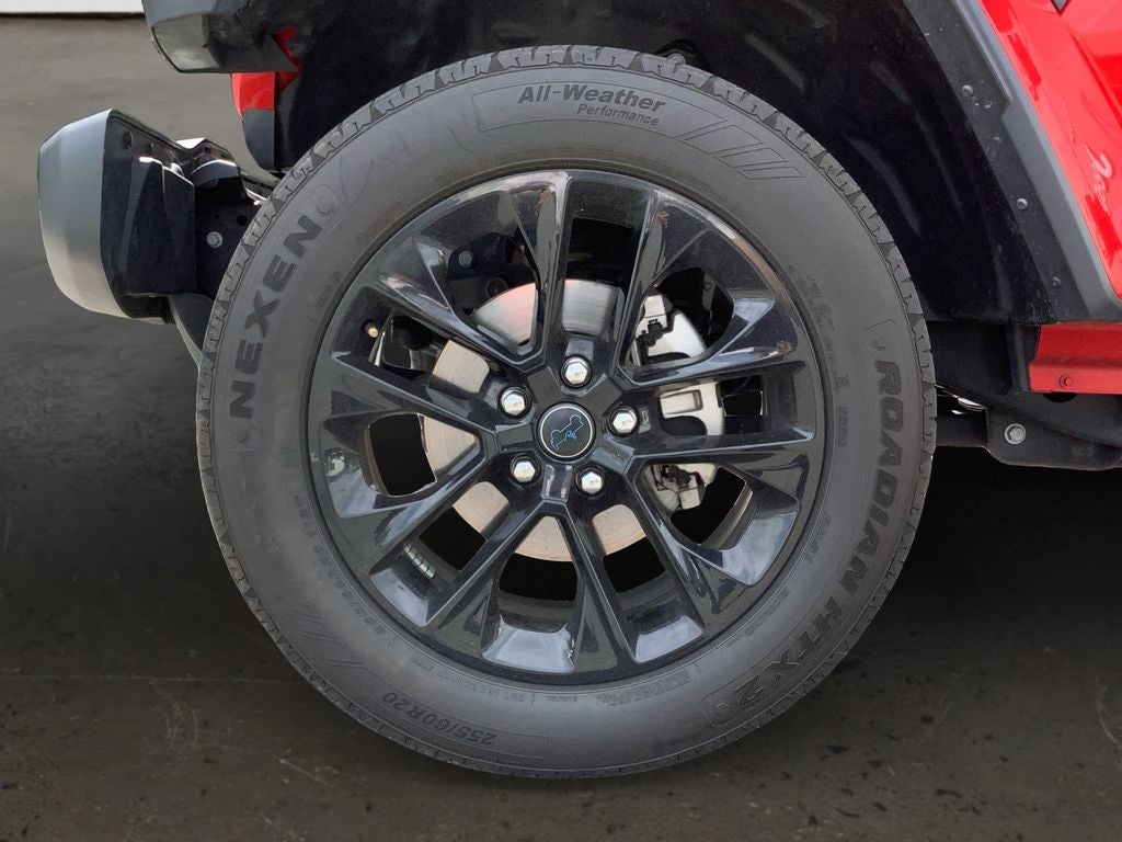 2024 Jeep Wrangler Sahara 4xe
