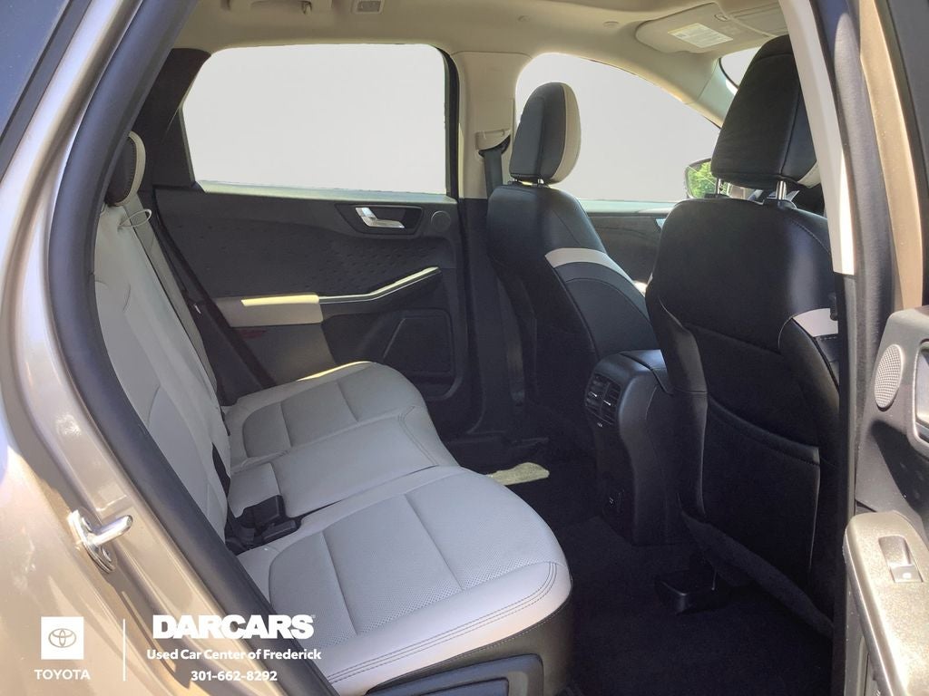 2020 Ford Escape Hybrid Titanium