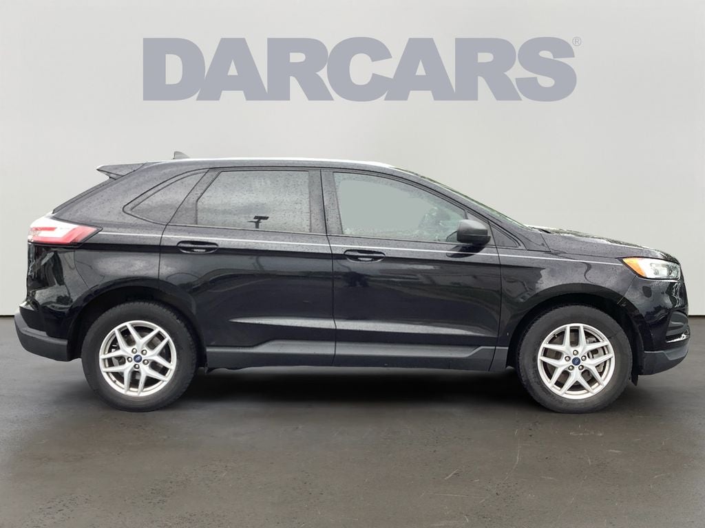 2021 Ford Edge SE