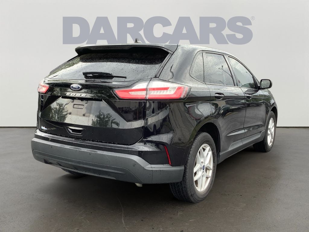 2021 Ford Edge SE