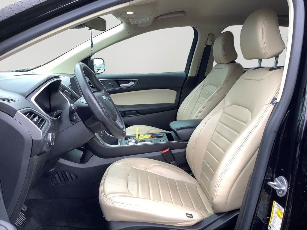 2021 Ford Edge SE