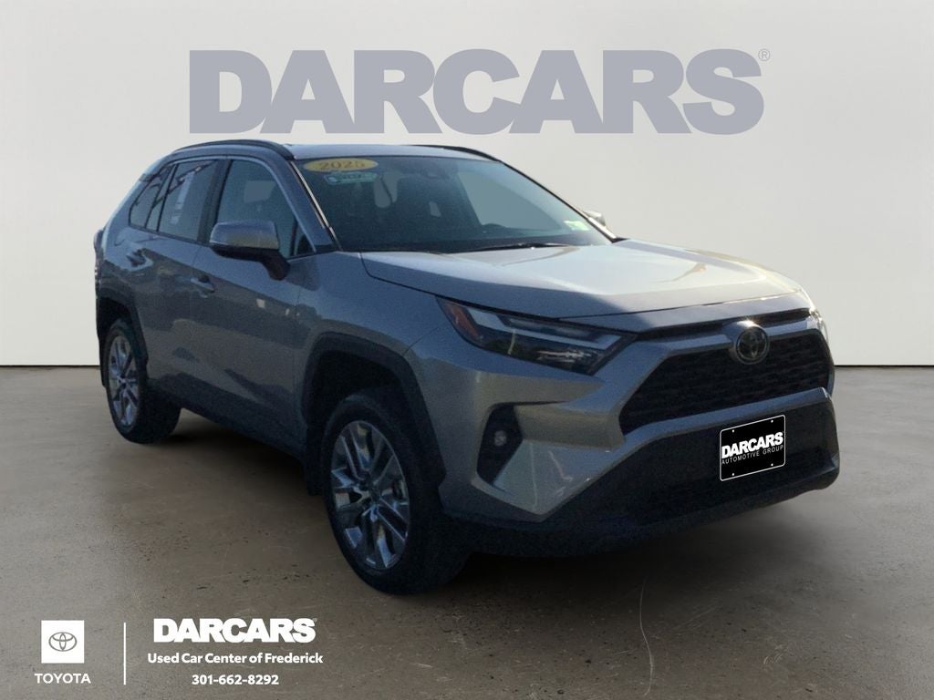 2025 Toyota RAV4 XLE Premium