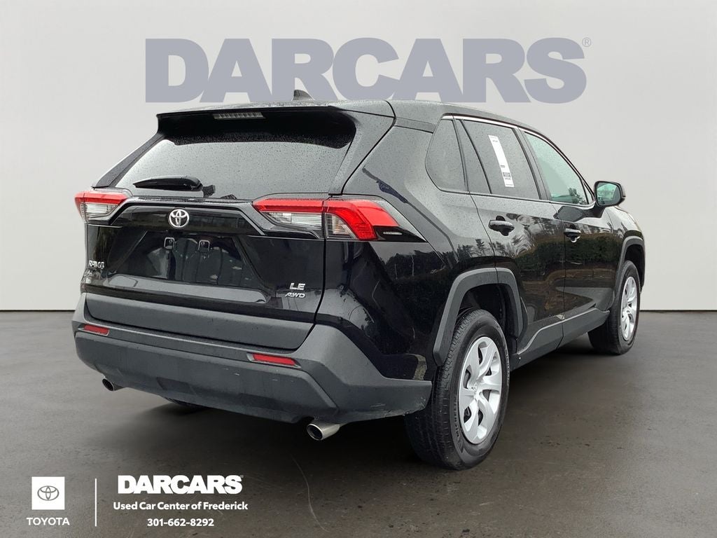 2024 Toyota RAV4 LE