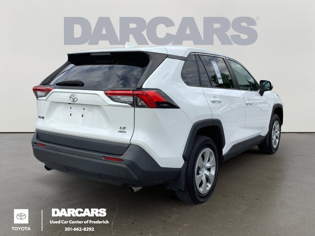 2022 Toyota RAV4 LE
