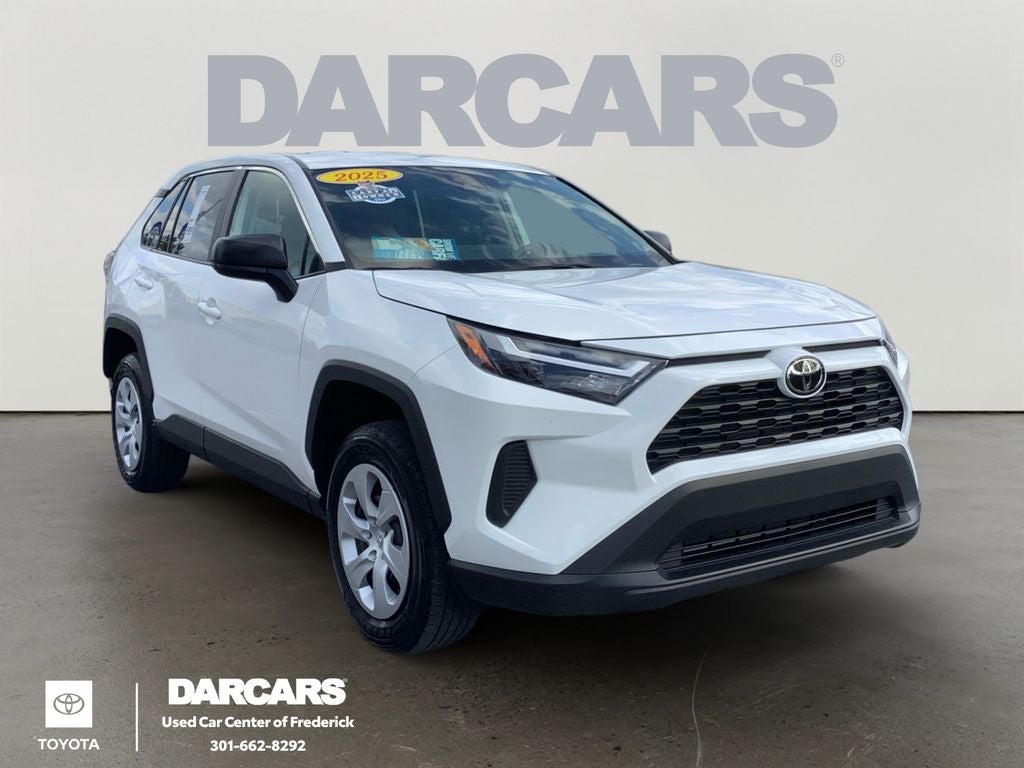 2025 Toyota RAV4 LE