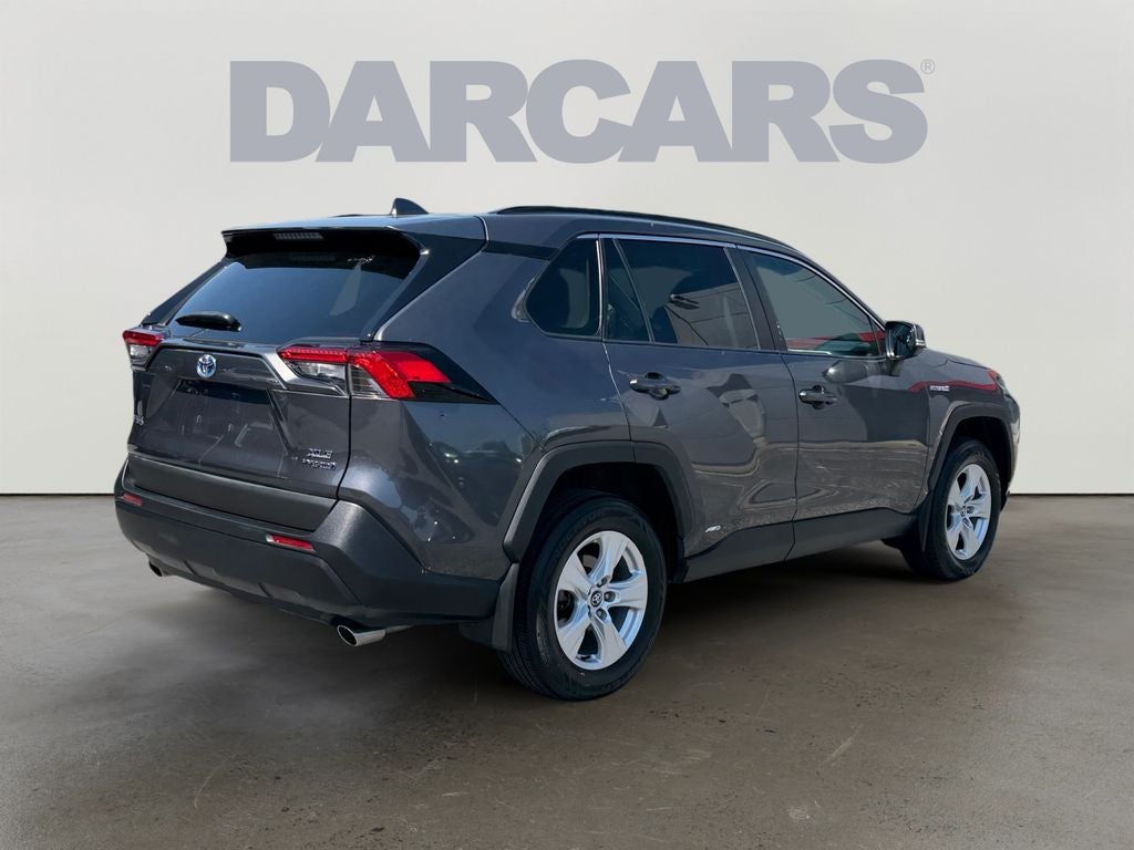 2020 Toyota RAV4 Hybrid XLE