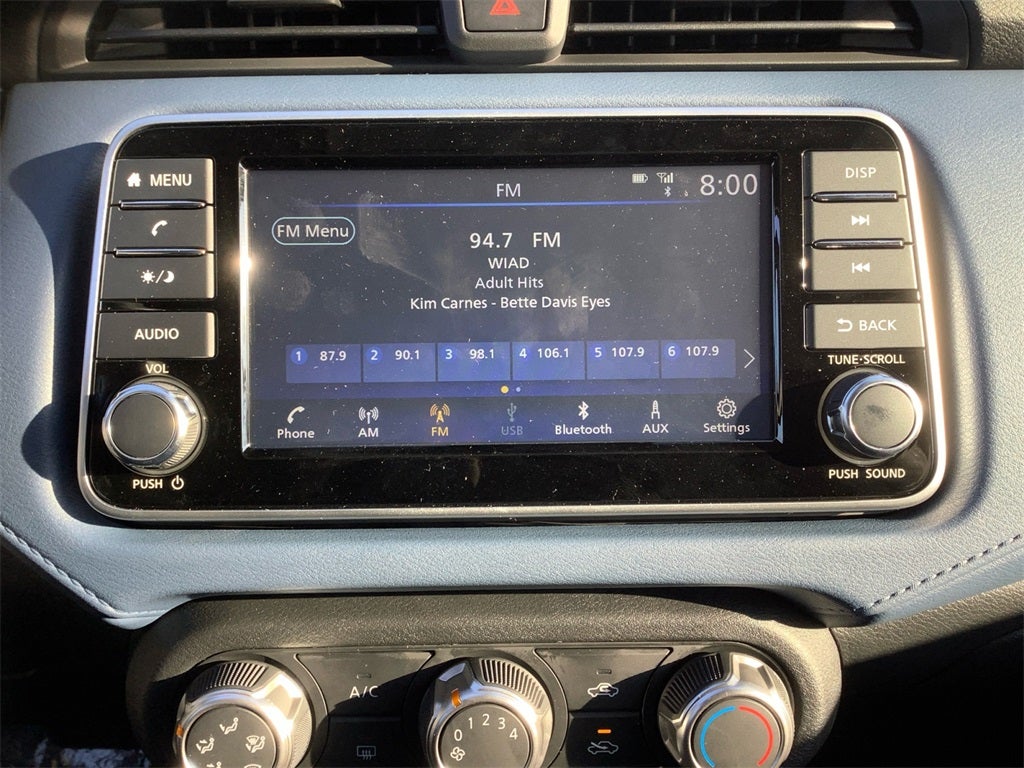 2025 Nissan Versa 1.6 SV