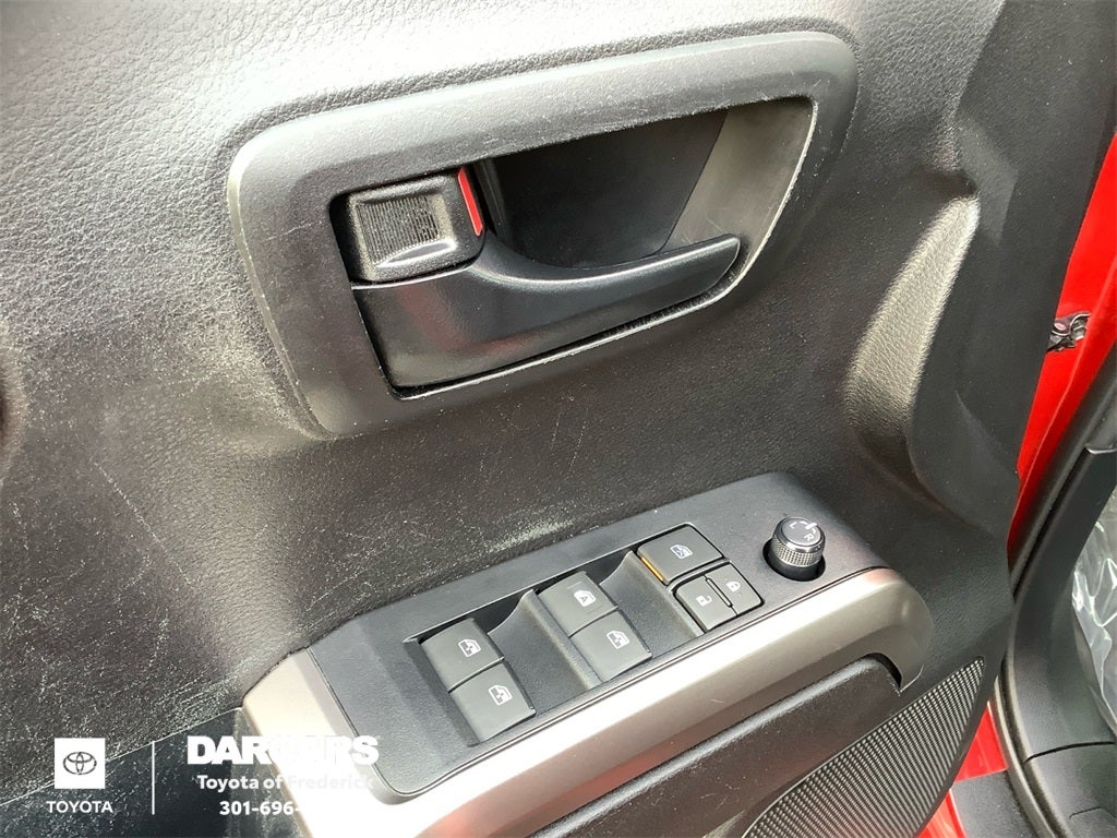 2022 Toyota Tacoma SR5 V6