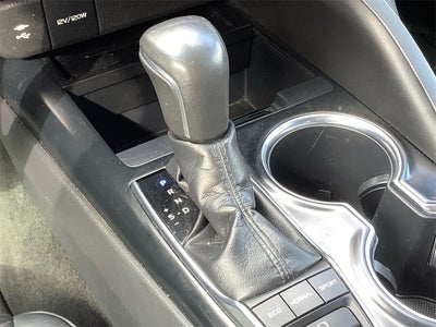 2019 Toyota Camry XLE