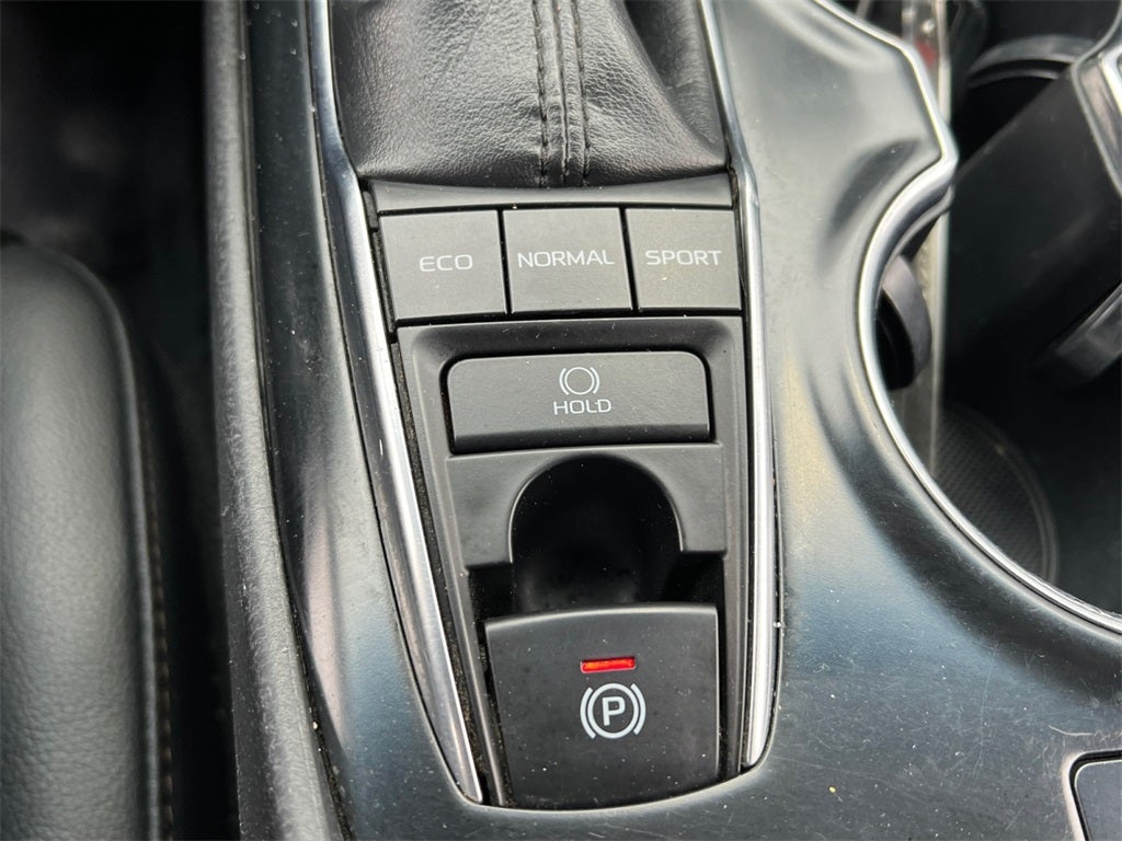 2019 Toyota Camry XLE