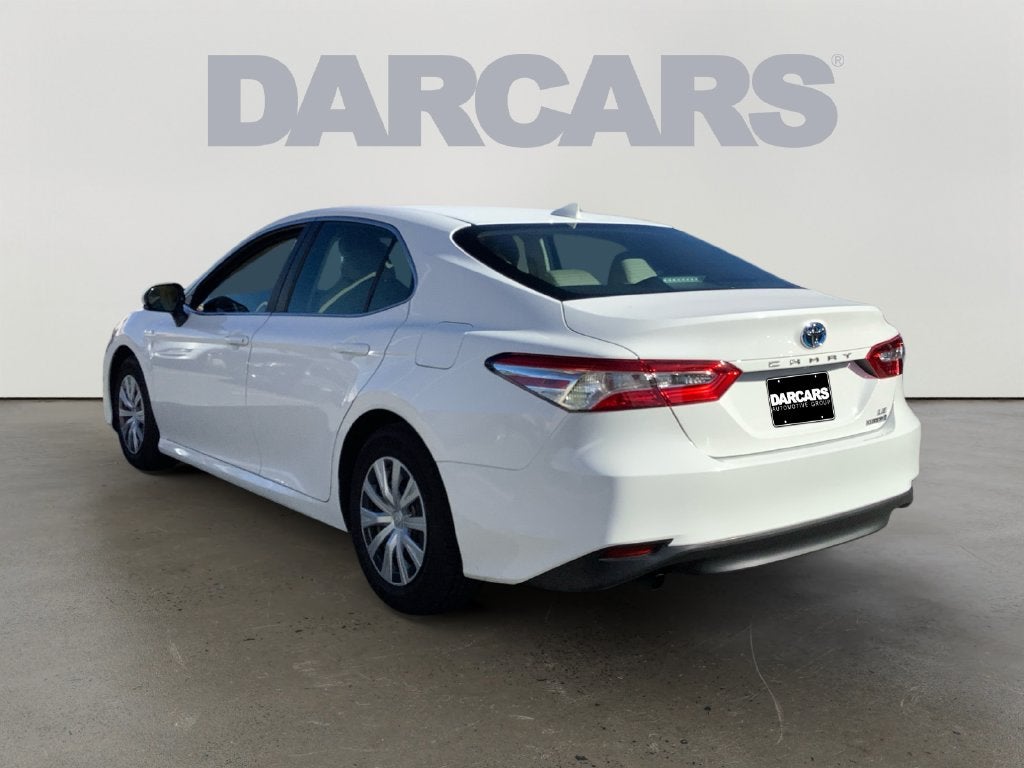 2018 Toyota Camry Hybrid LE