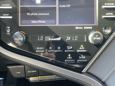 2020 Toyota Camry Hybrid SE