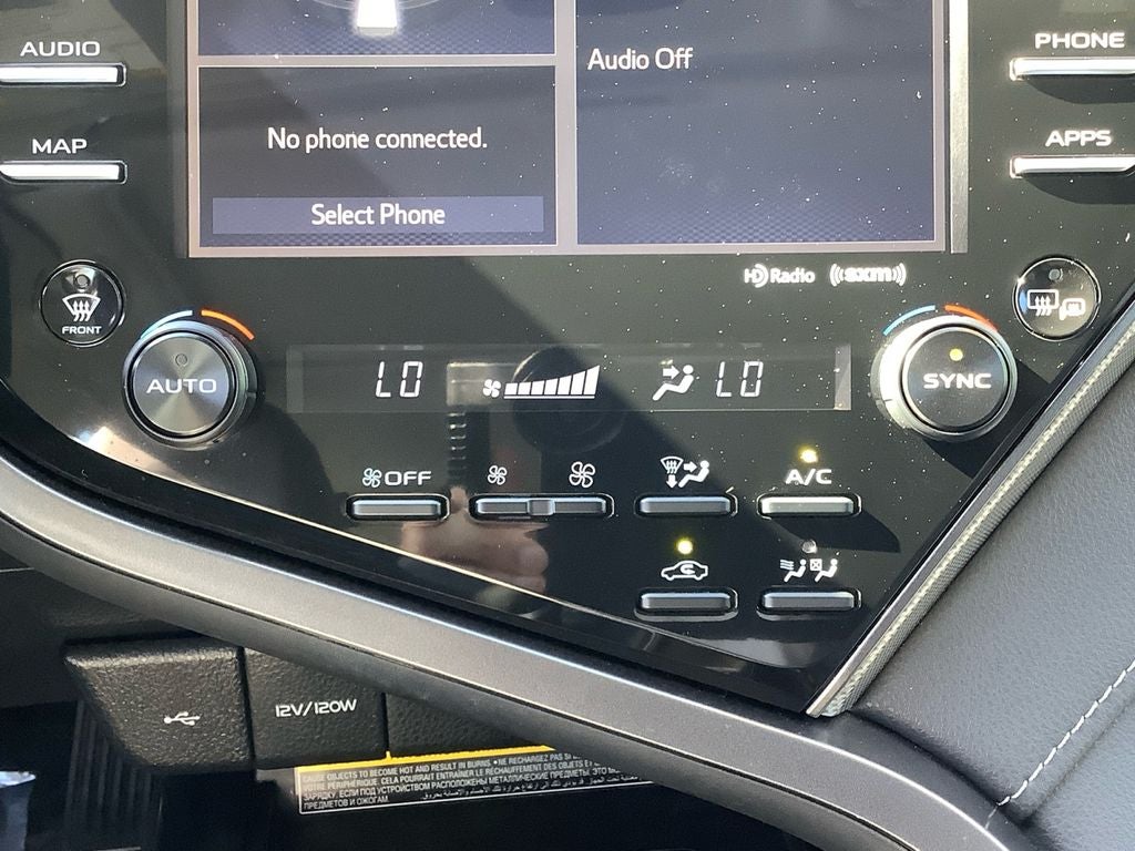 2020 Toyota Camry Hybrid SE