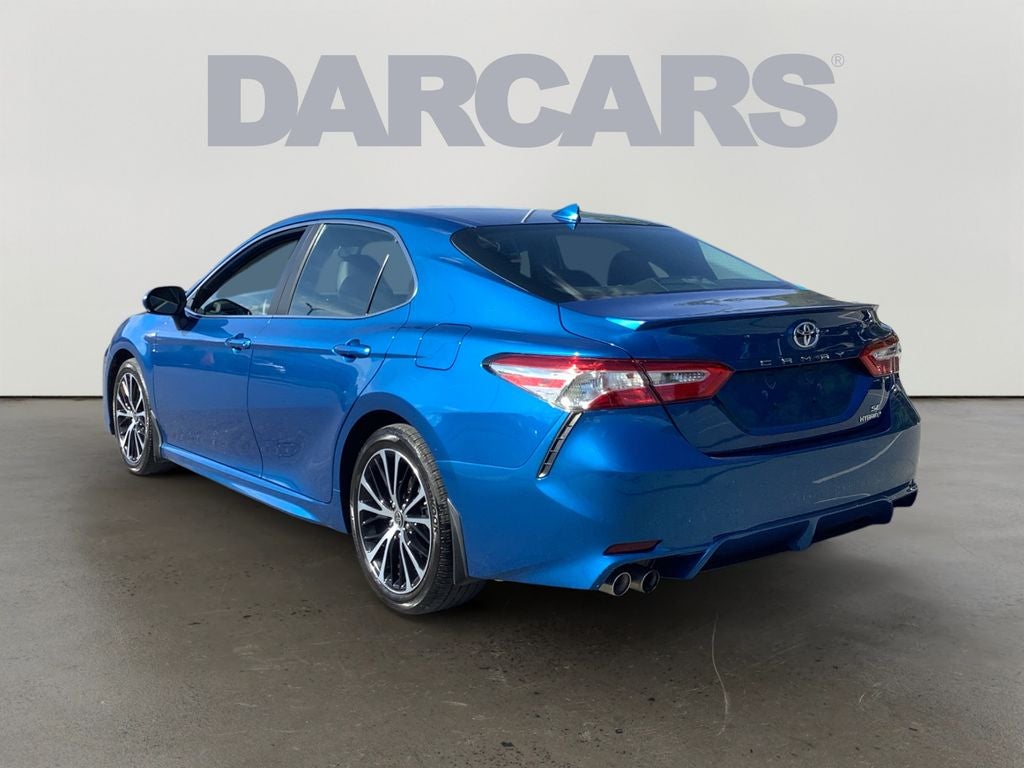 2020 Toyota Camry Hybrid SE