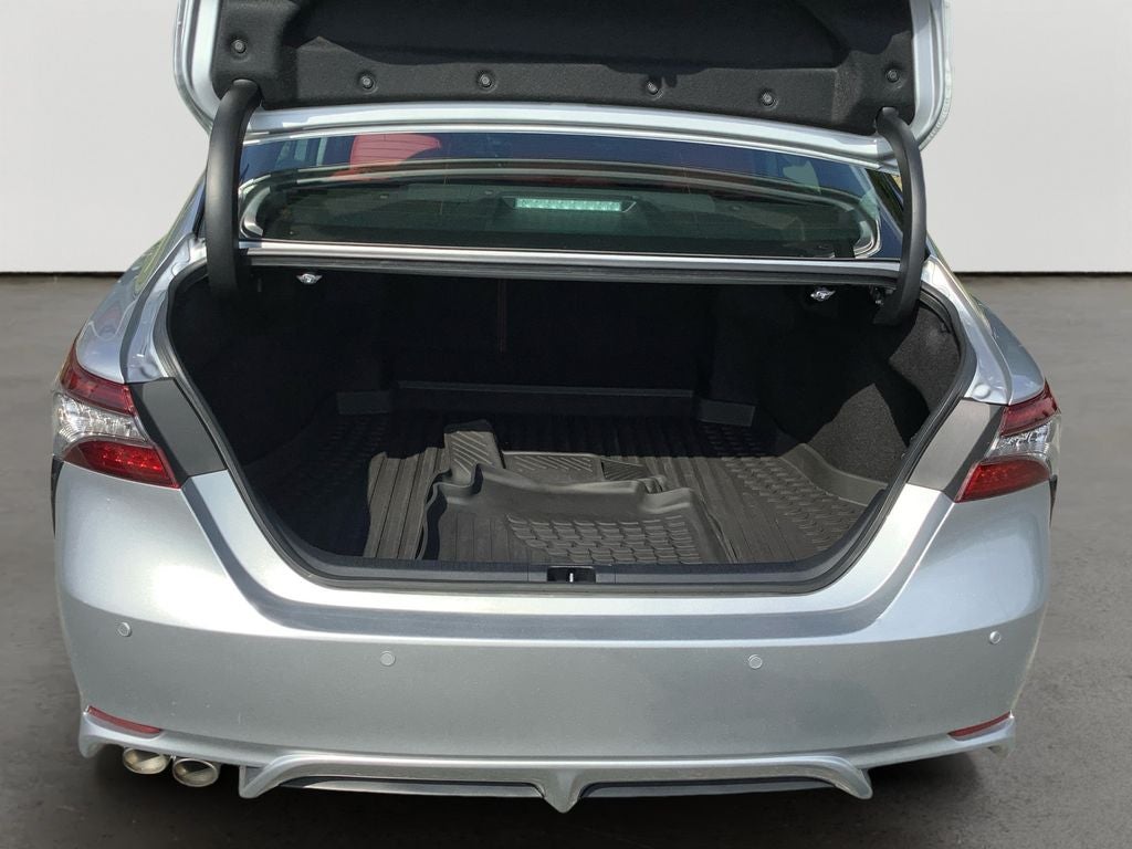 2022 Toyota Camry Hybrid XSE