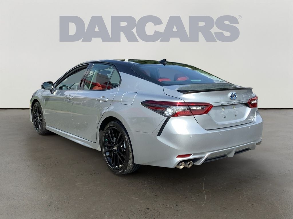 2022 Toyota Camry Hybrid XSE