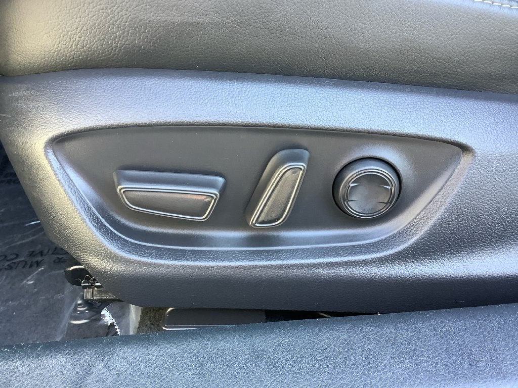 2023 Toyota Camry XSE V6