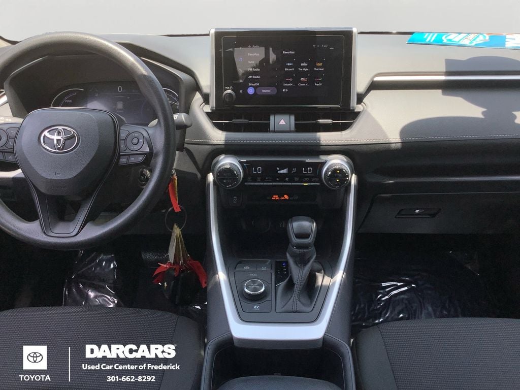 2024 Toyota RAV4 Hybrid LE