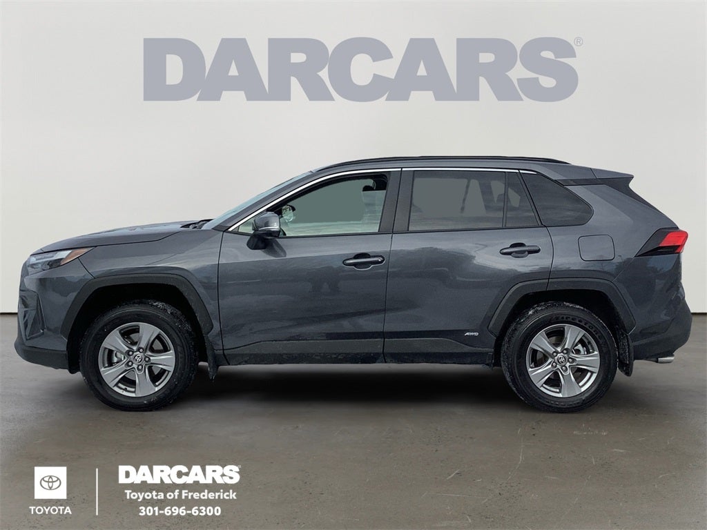 2025 Toyota RAV4 Hybrid XLE