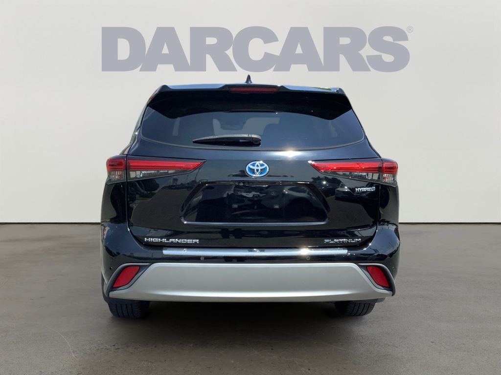 2021 Toyota Highlander Hybrid Platinum