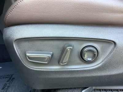 2023 Toyota Sienna Platinum 7 Passenger