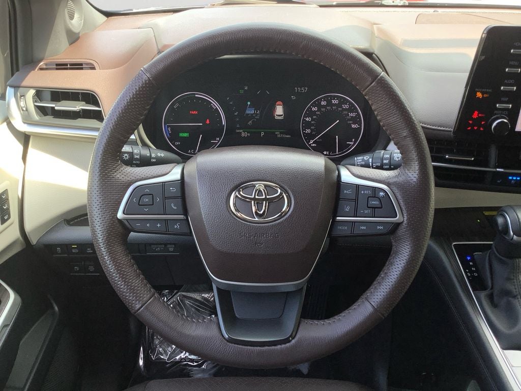 2023 Toyota Sienna Platinum 7 Passenger