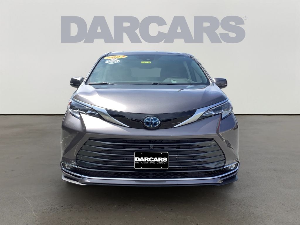 2023 Toyota Sienna Platinum 7 Passenger