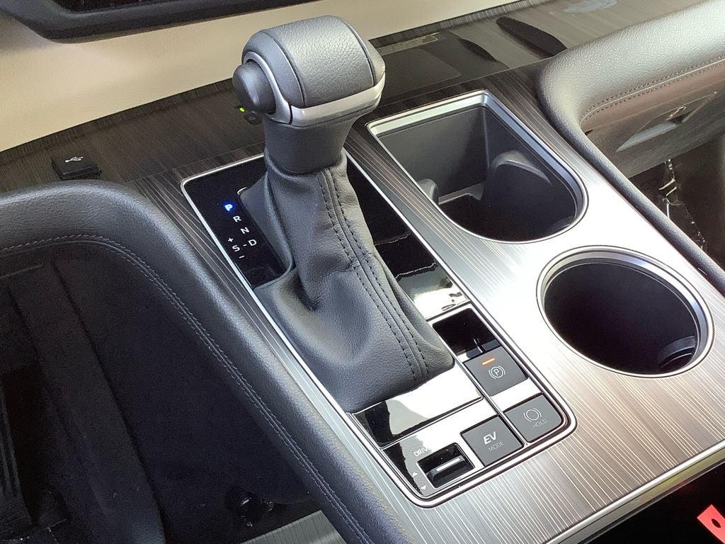 2023 Toyota Sienna Platinum 7 Passenger