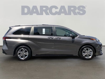 2023 Toyota Sienna Platinum 7 Passenger