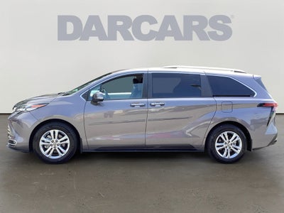 2023 Toyota Sienna Platinum 7 Passenger