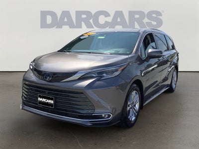 2023 Toyota Sienna Platinum 7 Passenger