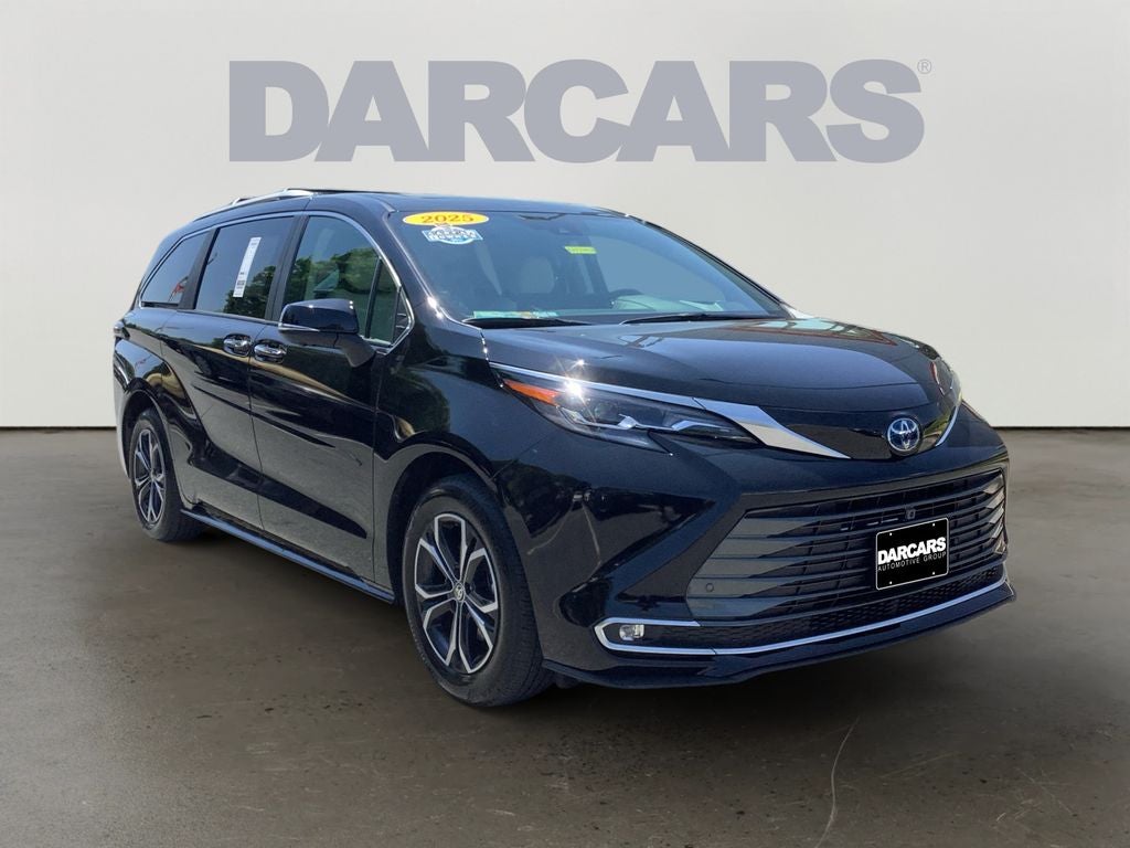 2025 Toyota Sienna Platinum 7 Passenger