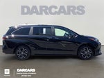 2025 Toyota Sienna Platinum 7 Passenger